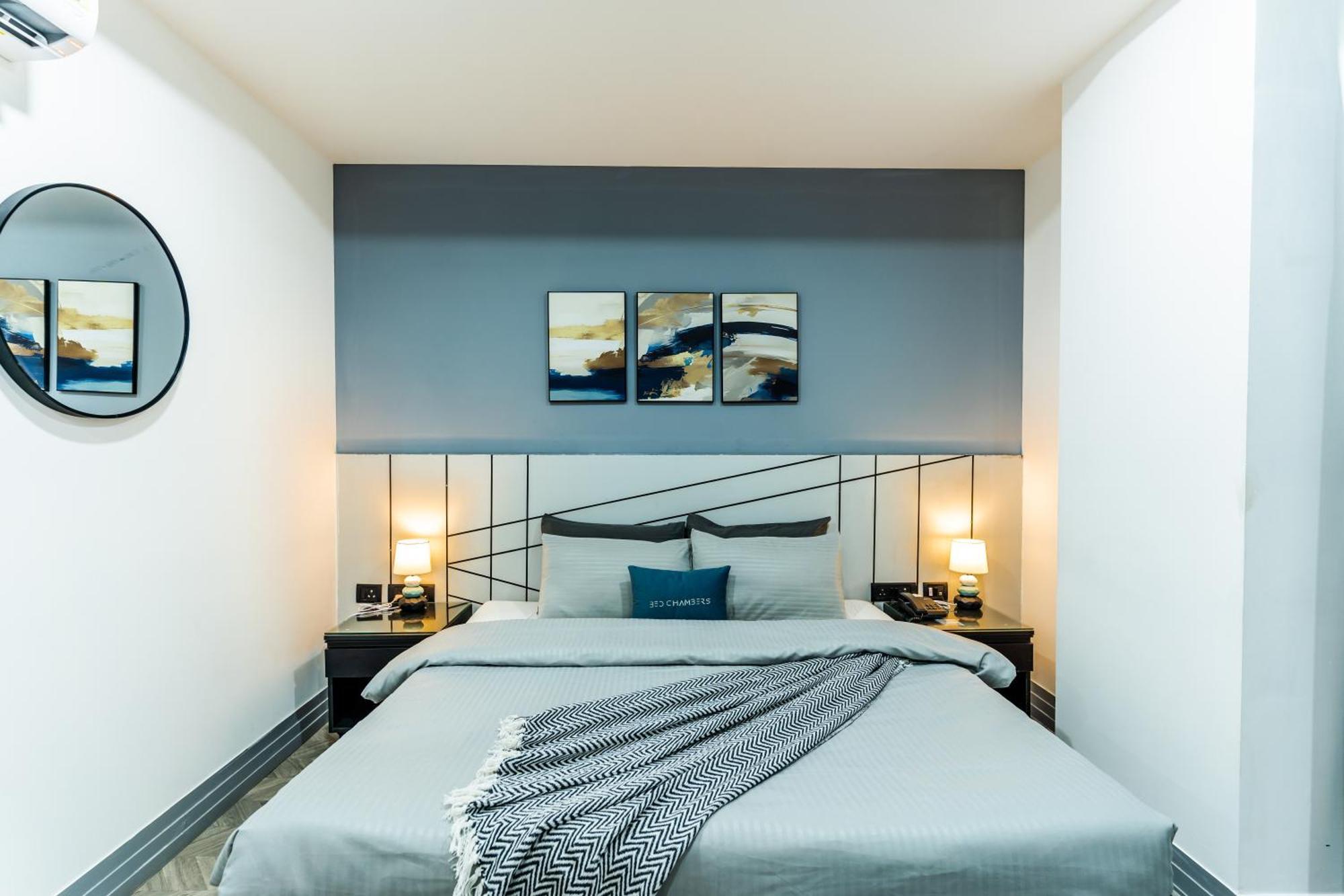 Bedchambers Luxury Apartment Near Golf Course Road Gurgaon Eksteriør billede